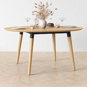 Dəyirmi kafe masası, kompakt ölçü